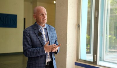 Працював над розробкою основного закону України: спогади черкасців про Михайла Сироту Працював над розробкою основного закону України: спогади черкасців про Михайла Сироту