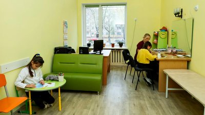 У Чернігові відкрили Центр ментального здоров'я для дітей, де надаватимуть психологічну допомогу У Чернігові відкрили Центр ментального здоров'я для дітей, де надаватимуть психологічну допомогу