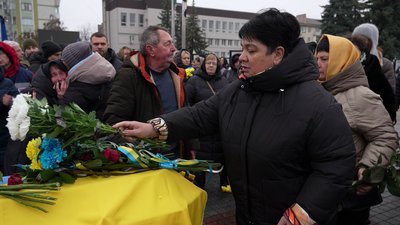 Загинули на Курщині: з військовими Дмитром Булавським та Максимом Рвачовим попрощалися у Рівному Загинули на Курщині: з військовими Дмитром Булавським та Максимом Рвачовим попрощалися у Рівному