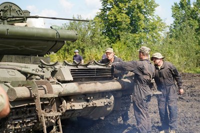 "Піхота – це наше все": боєць 41 окремої механізованої бригади розповів про бої на Донеччині "Піхота – це наше все": боєць 41 окремої механізованої бригади розповів про бої на Донеччині
