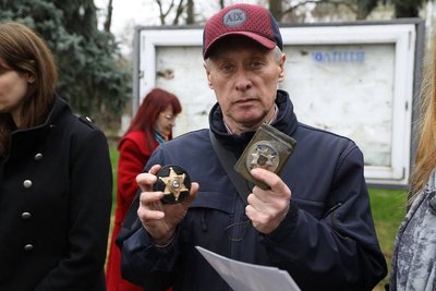 "Для нас день закінчується зранку": спогади батька про полеглого в Бучі сина Юрія Чабаха "Для нас день закінчується зранку": спогади батька про полеглого в Бучі сина Юрія Чабаха