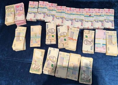 Пересилали наркотики в Україну в кавових машинах: у Києві викрили міжнародну наркомережу Пересилали наркотики в Україну в кавових машинах: у Києві викрили міжнародну наркомережу