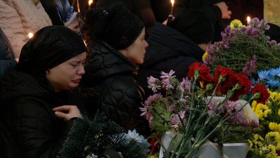У Чернігові попрощалися з військовим Олексієм Костюком, який боронив місто У Чернігові попрощалися з військовим Олексієм Костюком, який боронив місто