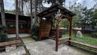 Після фронту – до справи, яку будував власноруч: ветеран Олексій Бондар розвиває у садибу у Ямполі Після фронту – до справи, яку будував власноруч: ветеран Олексій Бондар розвиває у садибу у Ямполі