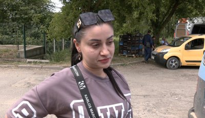 "У нас не п'ють, бо в кожному дворі є плантація полуниці": як у селі на Волині вирощують ягоди "У нас не п'ють, бо в кожному дворі є плантація полуниці": як у селі на Волині вирощують ягоди