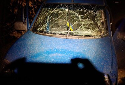 Удар FPV-дрона по машині у Борівській громаді Удар FPV-дрона по машині у Борівській громаді