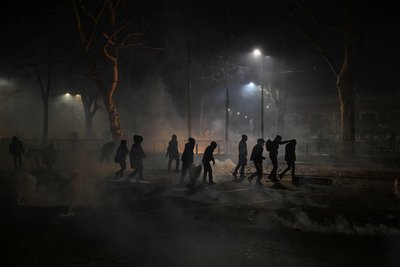 В Італії під час протестів постраждали понад 100 поліцейських В Італії під час протестів постраждали понад 100 поліцейських