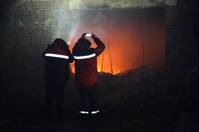 Пожежа на підприємстві у Новобаварському районі Харкова після влучання "Шахеда", 28 січня 2025 року. Суспільне Харків/В'ячеслав Мавричев Пожежа на підприємстві у Новобаварському районі Харкова після влучання "Шахеда", 28 січня 2025 року. Суспільне Харків/В'ячеслав Мавричев