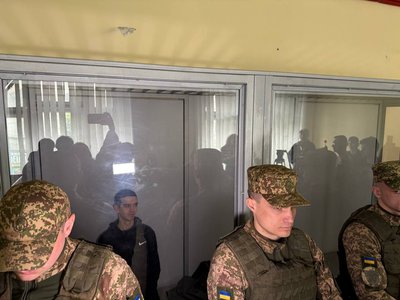 В'ячеслав Зінченко на засіданні 14 травня В'ячеслав Зінченко на засіданні 14 травня