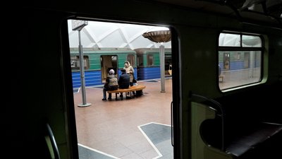 Харків після зупинки електротранспорту від обстрілу 31 жовтня: фоторепортаж Харків після зупинки електротранспорту від обстрілу 31 жовтня: фоторепортаж