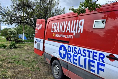 "Вночі – гупає, вдень – так собі, ми звикли». Фоторепортаж з прифронтового Золотого Колодязя на Донеччині "Вночі – гупає, вдень – так собі, ми звикли». Фоторепортаж з прифронтового Золотого Колодязя на Донеччині