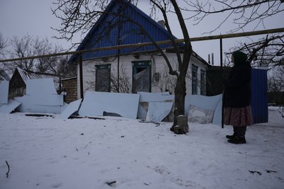 "Двоє людей згоріли заживо". Що розповіли жителі Павлівки на Дніпропетровщині про дронові атаки на село "Двоє людей згоріли заживо". Що розповіли жителі Павлівки на Дніпропетровщині про дронові атаки на село