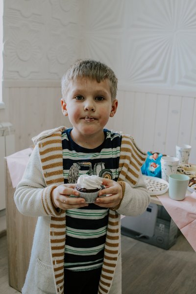 Ходять у походи та займаються з психологом. Як у Лукавцях на Буковині працює простір дружній до дітей Ходять у походи та займаються з психологом. Як у Лукавцях на Буковині працює простір дружній до дітей