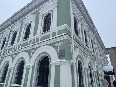 У Житомирі руйнується будівля магістрату, на ремонт якої витратили 33 мільйони гривень У Житомирі руйнується будівля магістрату, на ремонт якої витратили 33 мільйони гривень