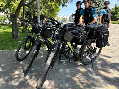 "Ми виїжджаємо щодня": у Кременчуці розпочав роботу велопатруль "Ми виїжджаємо щодня": у Кременчуці розпочав роботу велопатруль