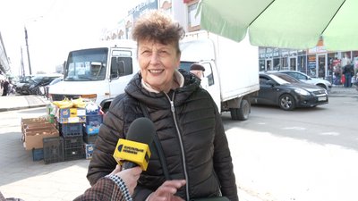 Ціни на яйця, м’ясо та паски: скільки коштує великодній кошик у Житомирі Ціни на яйця, м’ясо та паски: скільки коштує великодній кошик у Житомирі