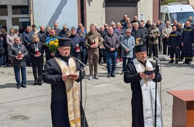 пам’ятник жертвам Чорнобильської аварії, відкриття пам'ятника пам’ятник жертвам Чорнобильської аварії, відкриття пам'ятника