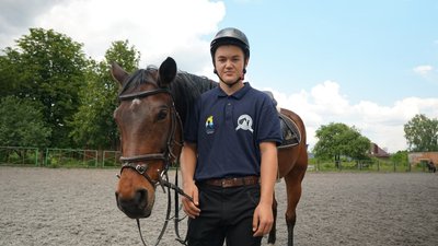 Сумчани отримали перші місця у змаганнях з кінного спорту Сумчани отримали перші місця у змаганнях з кінного спорту