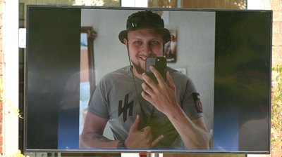 "Більш за все мріяв про перемогу": у Черкасах відкрили пам'ятну дошку на честь полеглого захисника "Більш за все мріяв про перемогу": у Черкасах відкрили пам'ятну дошку на честь полеглого захисника