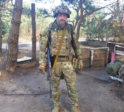 Денис Кожедубов добровольцем долучився до зведеного загону поліції Хмельниччини та служив на прикордонні з РФ Денис Кожедубов добровольцем долучився до зведеного загону поліції Хмельниччини та служив на прикордонні з РФ