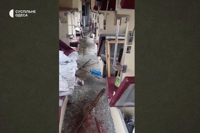 До Одеси прибув потяг, пошкоджений під час удару РФ по Дніпропетровщині
