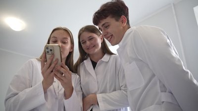 Майже 20 мільйонів переглядів зібрав у TikTok ролик студентів Рівненської медакадемії Майже 20 мільйонів переглядів зібрав у TikTok ролик студентів Рівненської медакадемії