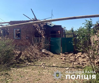 Авіабомбами та "Смерчами": наслідки обстрілів Донеччини за добу Авіабомбами та "Смерчами": наслідки обстрілів Донеччини за добу