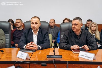 Заступники начальника Чернівецької ОВА Роман Греба та Ігор Грибовський Заступники начальника Чернівецької ОВА Роман Греба та Ігор Грибовський
