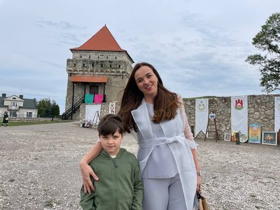 Оксана Оливко з сином Макаром, Скалат, туристичний маршрут Оксана Оливко з сином Макаром, Скалат, туристичний маршрут