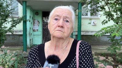 "Руйнувань дуже багато". Що розповіли мешканці вдруге понівеченої через артобстріл РФ багатоповерхівки у Нікополі "Руйнувань дуже багато". Що розповіли мешканці вдруге понівеченої через артобстріл РФ багатоповерхівки у Нікополі