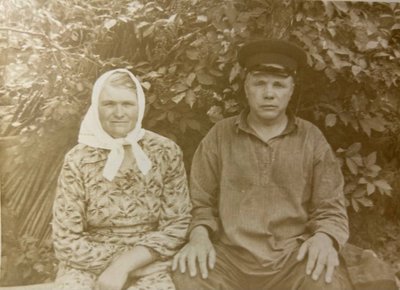 Бочки без жодного цвяха: як на Сумщині документують зникле бондарське ремесло Бочки без жодного цвяха: як на Сумщині документують зникле бондарське ремесло