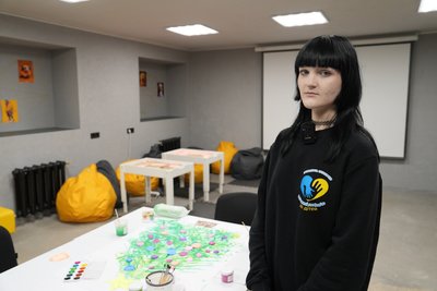 Волонтерство з душею: як херсонська школярка поєднує навчання та допомогу дітям