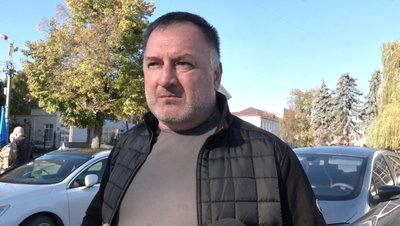 У Луцьку попрощалися з загиблим на Донеччині 51-річним військовослужбовцем Артуром Задоянним У Луцьку попрощалися з загиблим на Донеччині 51-річним військовослужбовцем Артуром Задоянним