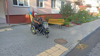 Волонтер Сергій Цитриков, благодійний заїзд, збір на дрони Волонтер Сергій Цитриков, благодійний заїзд, збір на дрони