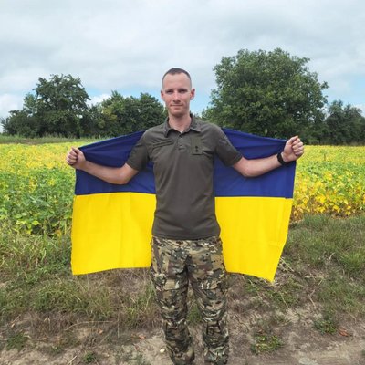 "Запам'ятав 53 прізвища": черкащанин розповів про перебування в полоні "Запам'ятав 53 прізвища": черкащанин розповів про перебування в полоні