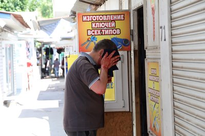 Два обличчя Херсона. Місто, яке живе попри війну — у фото за тиждень