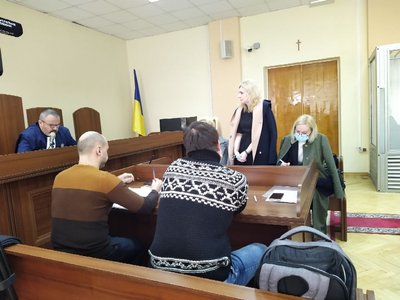 Смерть немовляти: на Львівщині суд розпочав розгляд справи лікарки-акушерки Смерть немовляти: на Львівщині суд розпочав розгляд справи лікарки-акушерки