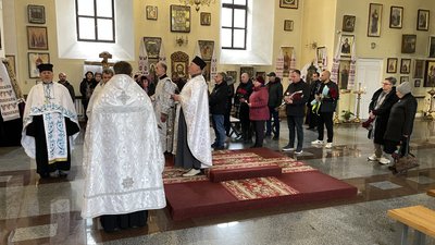 У Полтаві влаштували панахиду за полеглим воїном Владиславом Скрягою У Полтаві влаштували панахиду за полеглим воїном Владиславом Скрягою