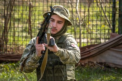 Боєць 100 омбр Роман Берніков Боєць 100 омбр Роман Берніков