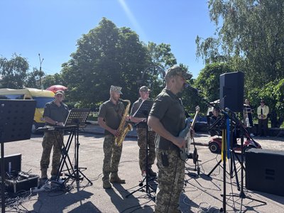 У Кривому Озері відбулась благодійна акція на підтримку ЗСУ У Кривому Озері відбулась благодійна акція на підтримку ЗСУ