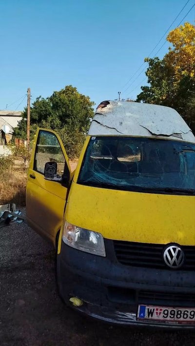 «Одна собака загинула, ще трьох шукають». У Краматорську FPV-дрон атакував евакуаційне авто «Одна собака загинула, ще трьох шукають». У Краматорську FPV-дрон атакував евакуаційне авто