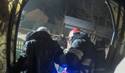 У Деражні внаслідок пожежі житлового будинку врятували трьох людей, 7 січня 2026 року, Хмельниччина
