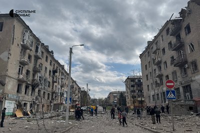 Удар по середмістю Краматорська у переддень Великодня: що відомо та фото з місця Удар по середмістю Краматорська у переддень Великодня: що відомо та фото з місця