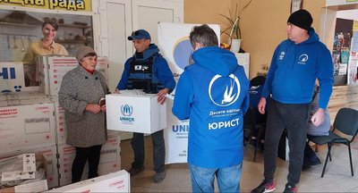 «Люди досі плачуть, згадуючи окупацію»: як ГО «Десяте квітня» допомагає жителям Херсонщини «Люди досі плачуть, згадуючи окупацію»: як ГО «Десяте квітня» допомагає жителям Херсонщини