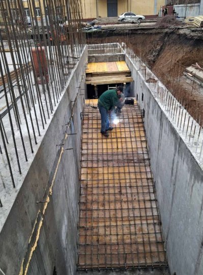 Будівництво підземної школи у Лозовій Будівництво підземної школи у Лозовій