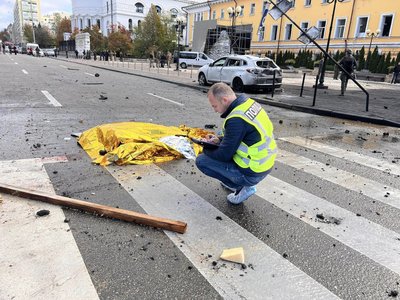 Ракетна атака на Київ: є загиблі та поранені