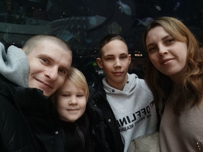 Олександр Супрун з родиною Олександр Супрун з родиною