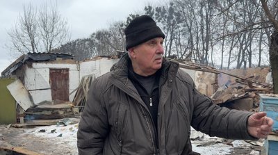 "Вискочили в чому, хто був": нічний удар "шахедами" по домогосподарству в Кириківці на Сумщині "Вискочили в чому, хто був": нічний удар "шахедами" по домогосподарству в Кириківці на Сумщині