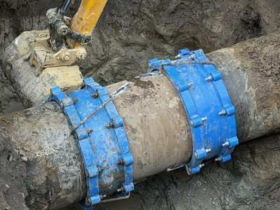 Відремонтований водогін Відремонтований водогін