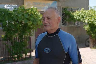 Прибирають сміття та перевіряють дно: як працюють водолази на річці Турунчук на Одещині